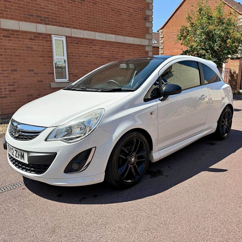 2012 Vauxhall corsa 1.2 limited edition