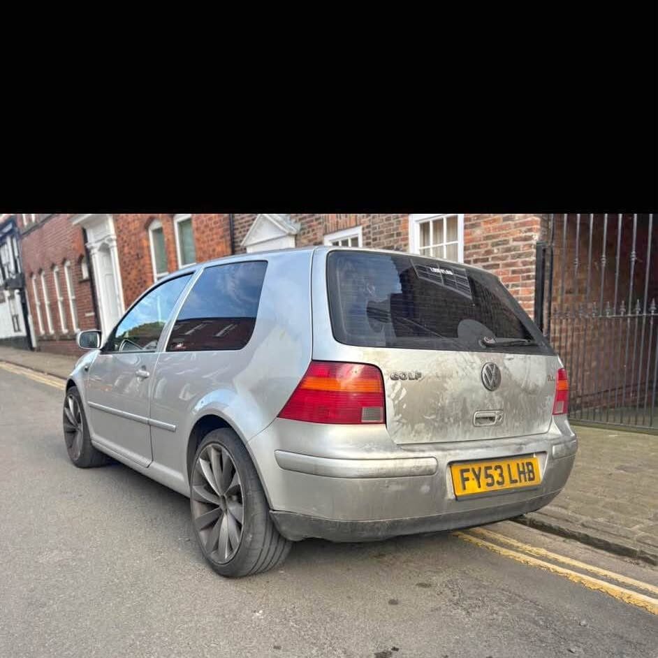2003 Volkswagen Golf