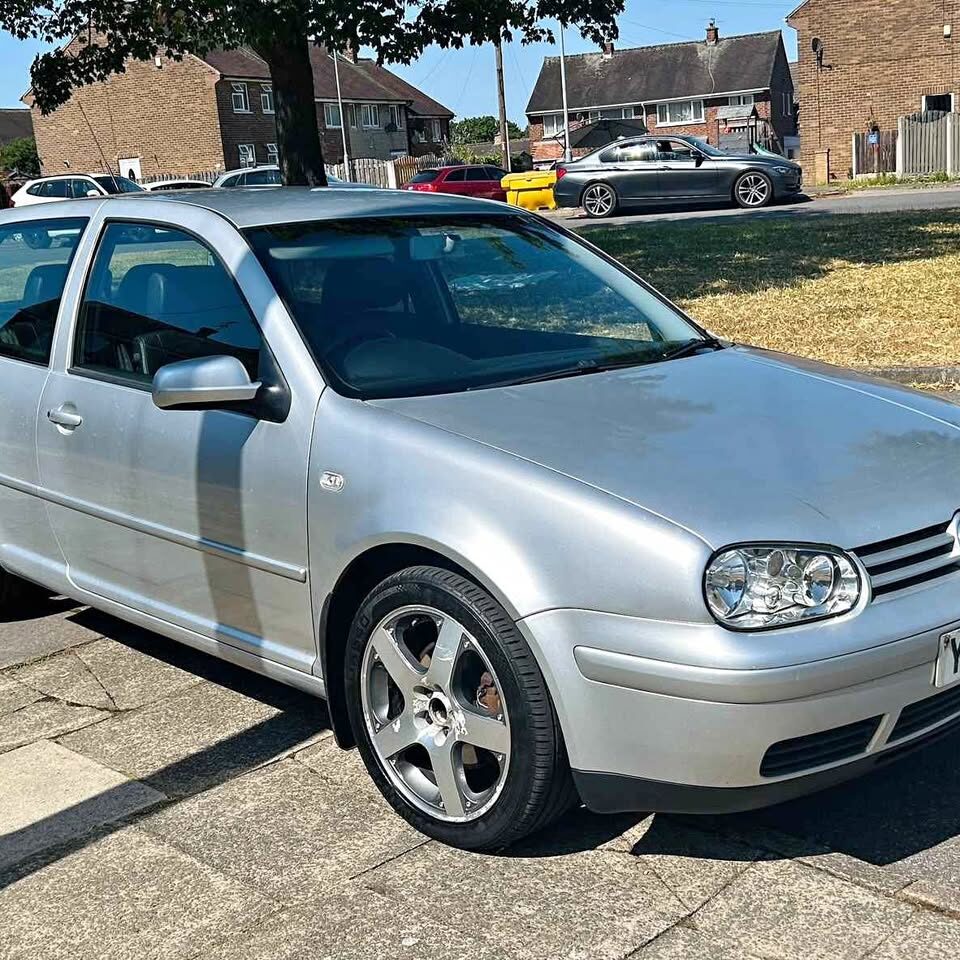2003 Volkswagen Golf