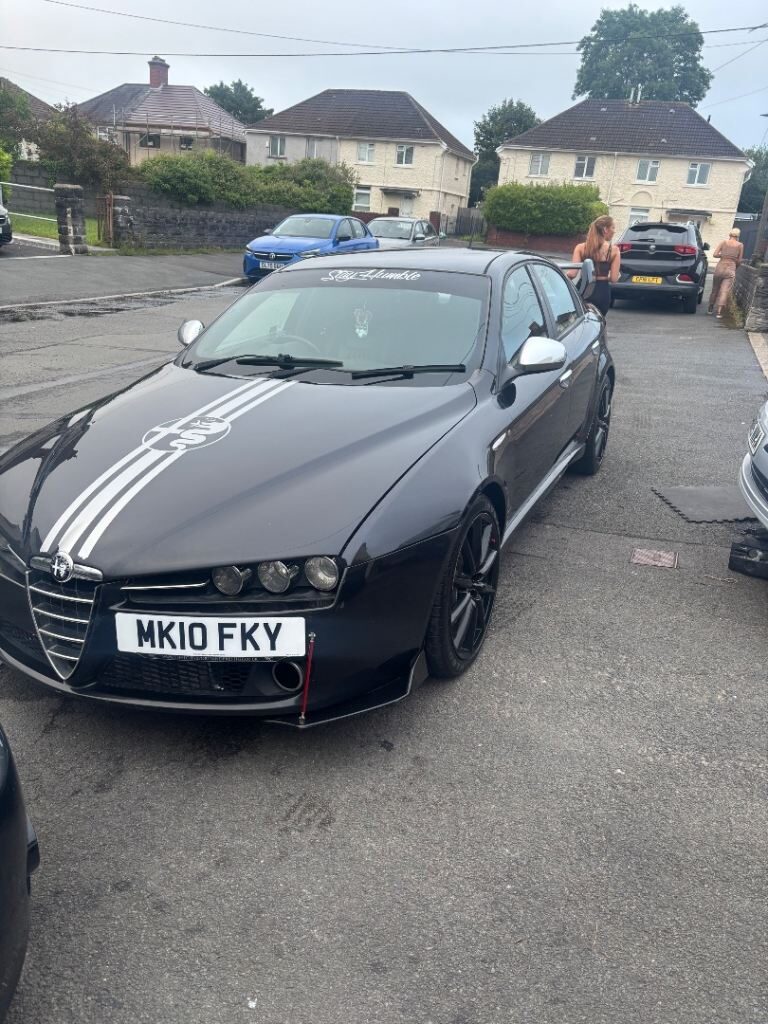 Alfa Romeo, 159, Saloon, 2010, Manual, 1956 (cc), 4 doors