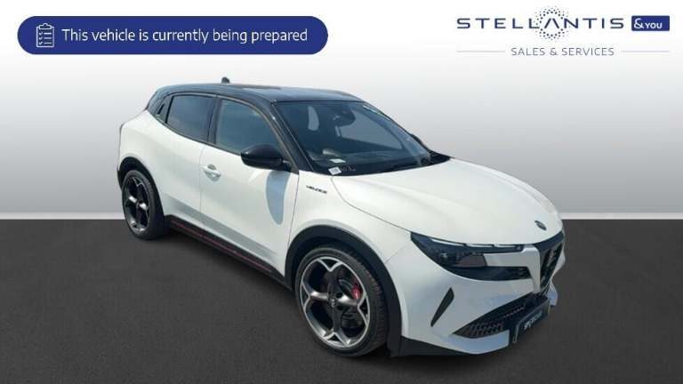 2025 Alfa Romeo Junior 207kW Elettrica Veloce 54kWh 5dr Auto HATCHBACK ELECTRIC Automatic