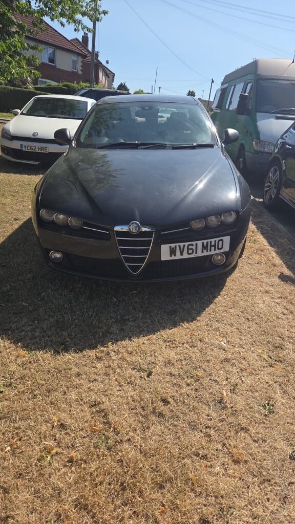 Alfa Romeo, 159, Saloon, 2011, Manual, 1956 (cc), 4 doors