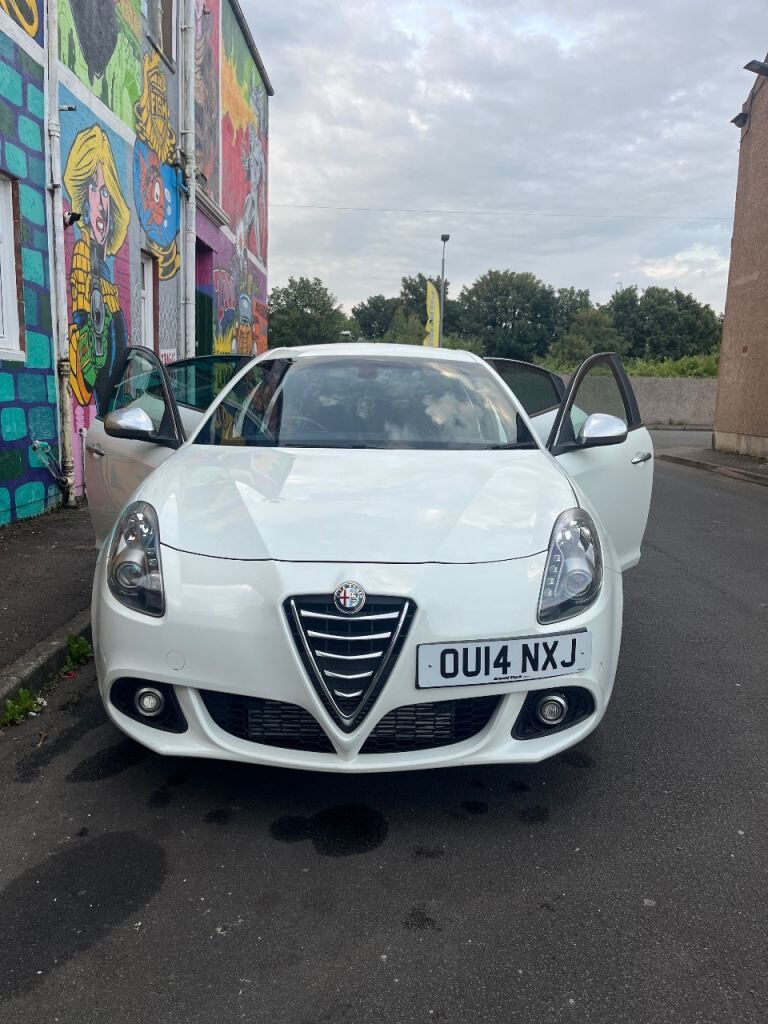 Alfa Romeo, GIULIETTA, Hatchback, 2014, Manual, 1956 (cc), 5 doors