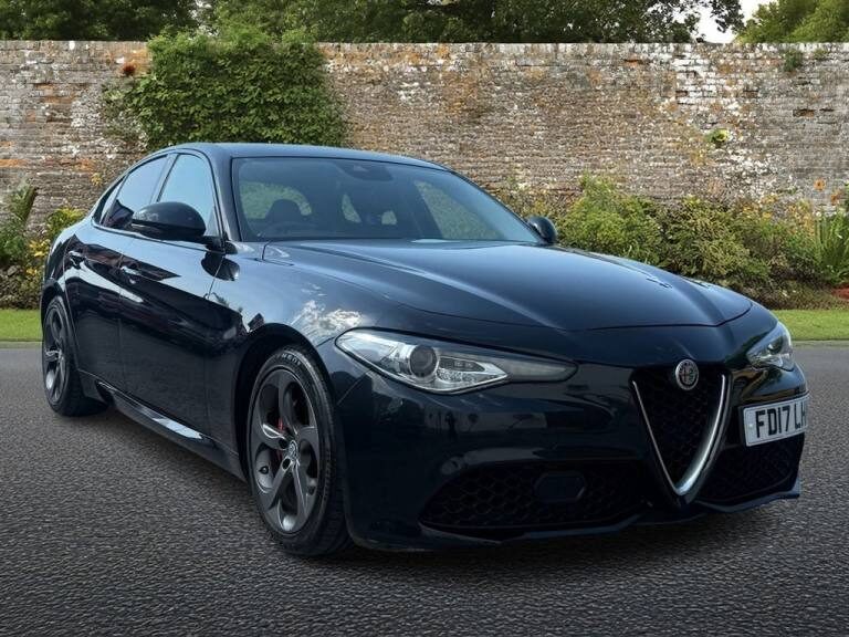2017 Alfa Romeo Giulia 2.2 TD Speciale Saloon 4dr Diesel Auto Euro 6 (s/s) (180 ps) Saloon Diesel…