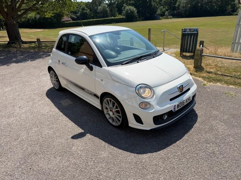 2016 Abarth 595 1.4 T-Jet Trofeo Hatchback 3dr Petrol Manual Euro 6 (140 ps)