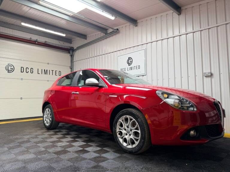 2017 Alfa Romeo Giulietta 1.4 TB MultiAir Super Hatchback 5dr Petrol TCT Euro 6 (s/s) (170 bhp) H…