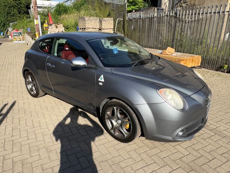 Alfa Romeo, MITO, Hatchback, 2010, Manual, 1368 (cc), 3 doors