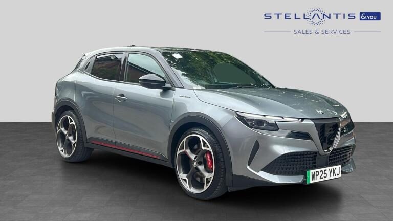 2025 Alfa Romeo Junior 54kWh Elettrica Veloce SUV 5dr Electric Auto (280 ps) SUV Electric Automatic