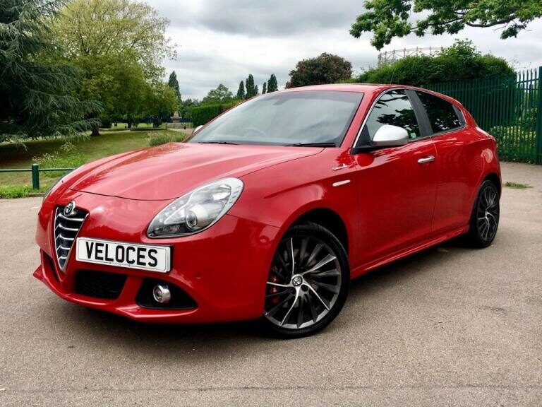 2014 Alfa Romeo Giulietta 2.0 JTDM-2 SPORTIVA NAV TCT 5d 175 BHP Hatchback Diesel Semi Automatic