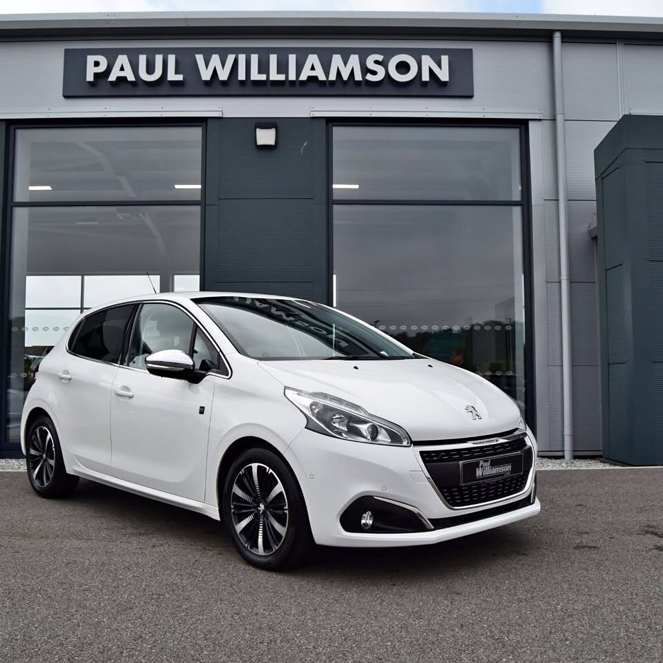 2019 Peugeot 208 1.2 pure tech edition