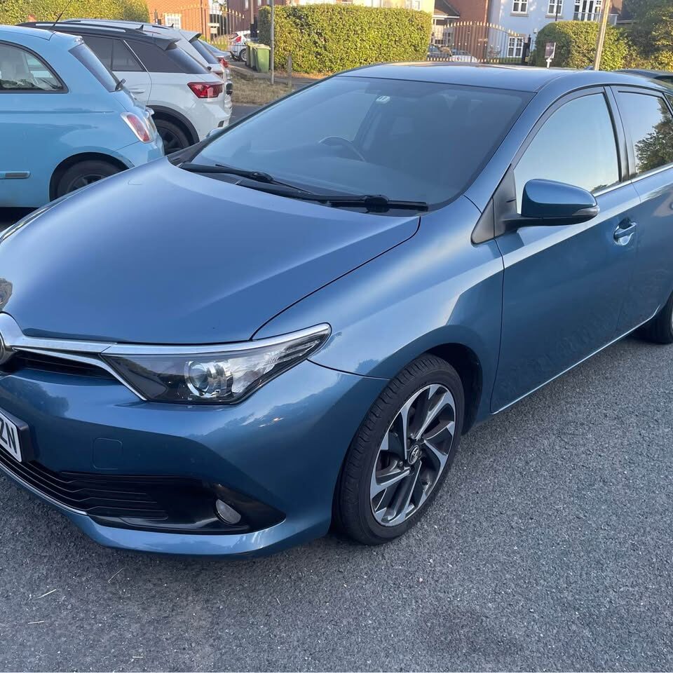 2015 Toyota auris design 1.3 petrol