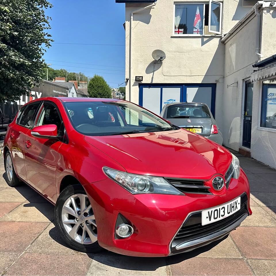 2013 Toyota Auris