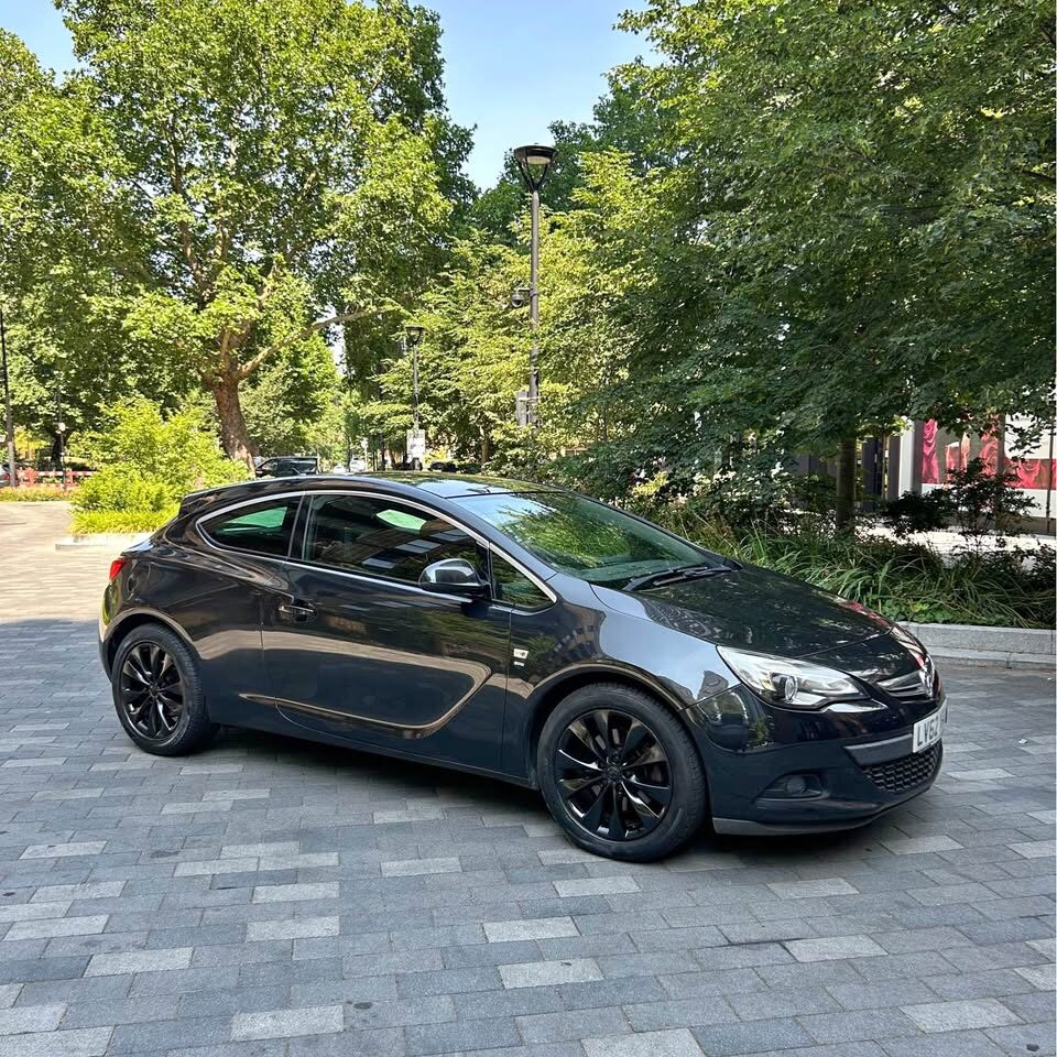 2013 Vauxhall Astra