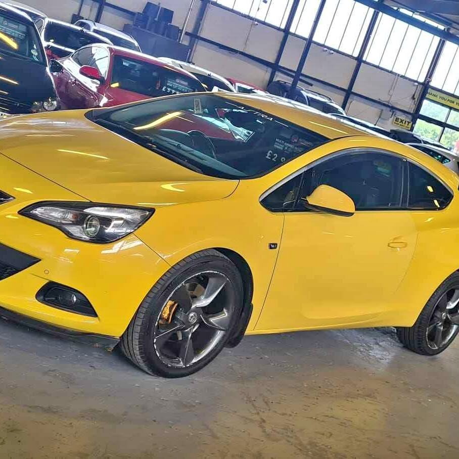 2013 Vauxhall astra gtc auto